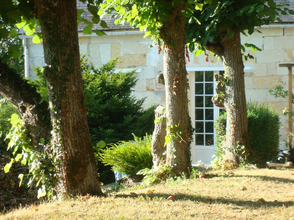 L'Ecole Des Filles Ponce sur Le Loir Exterior foto