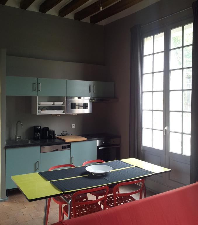L'Ecole Des Filles Ponce sur Le Loir Exterior foto